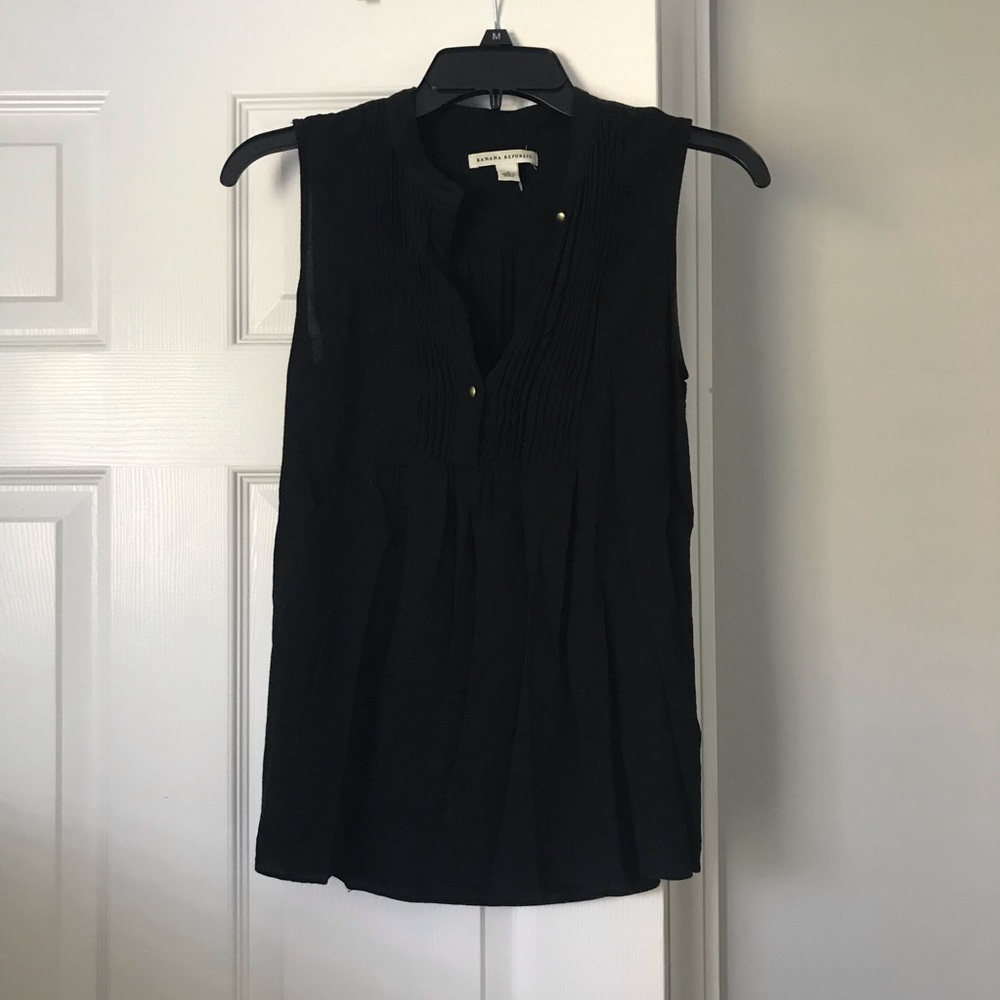 Banana Republic Sleeveless Blouse
